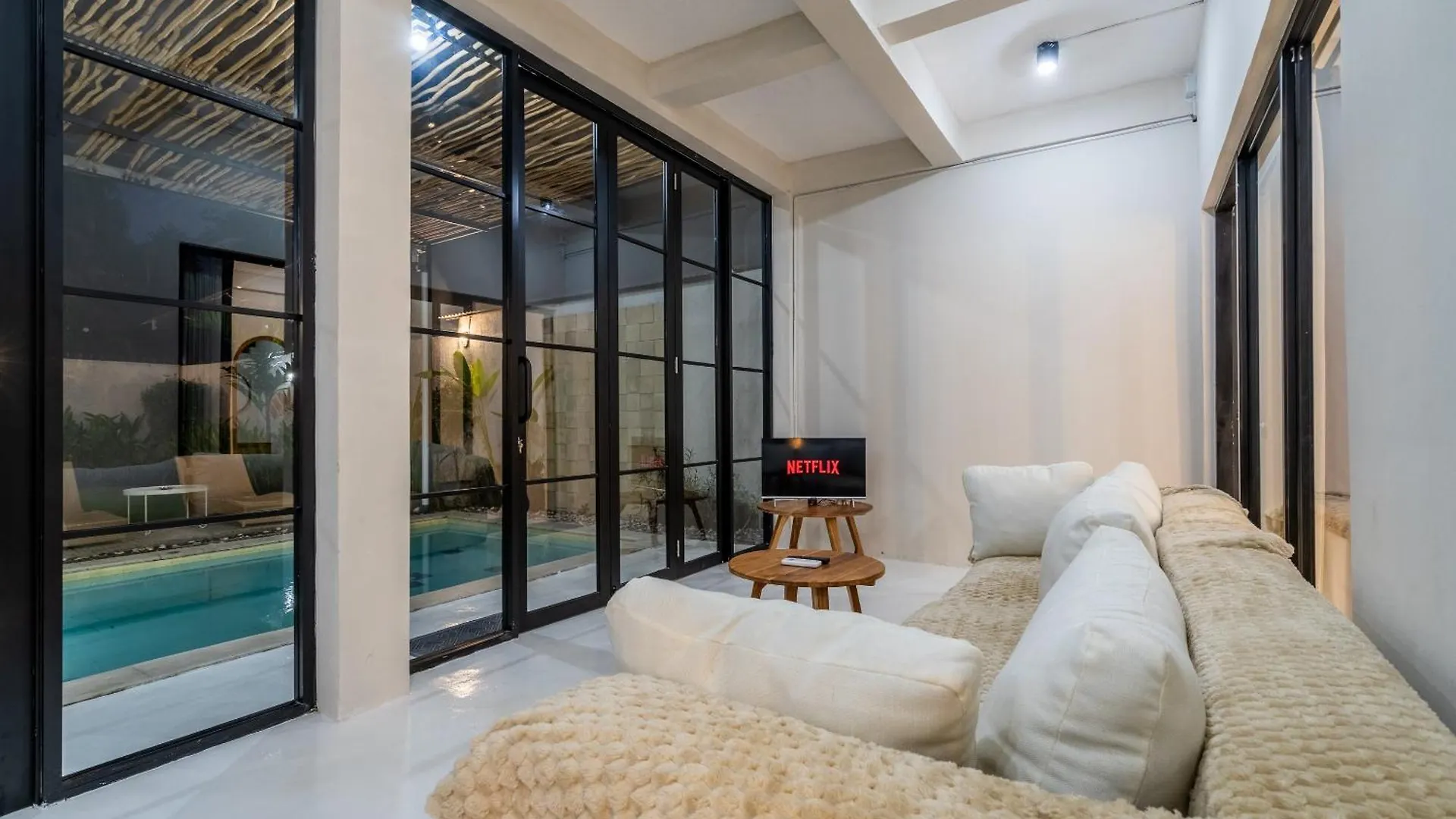 Villa Apollo - 4Br Private Villa In Seminyak Indonesia